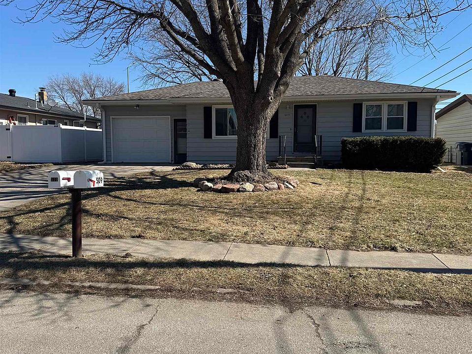 1st image of 509 Pontiac Dr