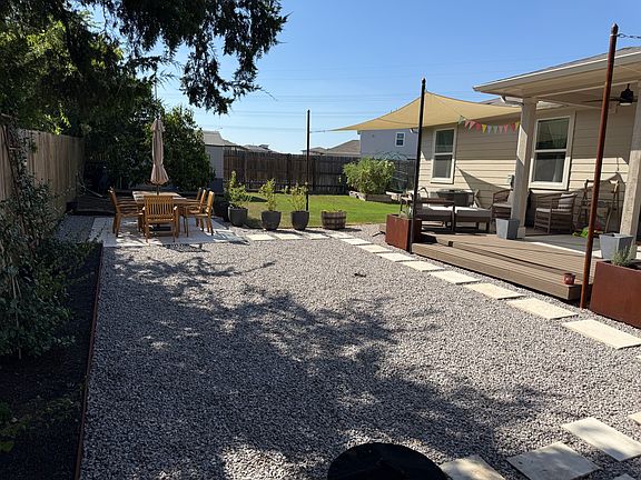 3rd image of 8411 Linda Michelle Ln