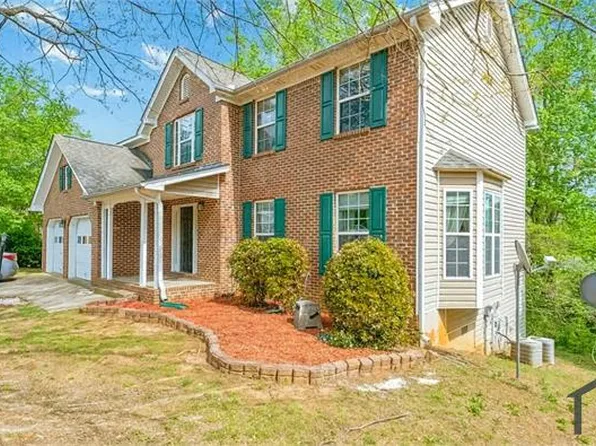 531 Chadborn Ct, Lawrenceville, GA 30045