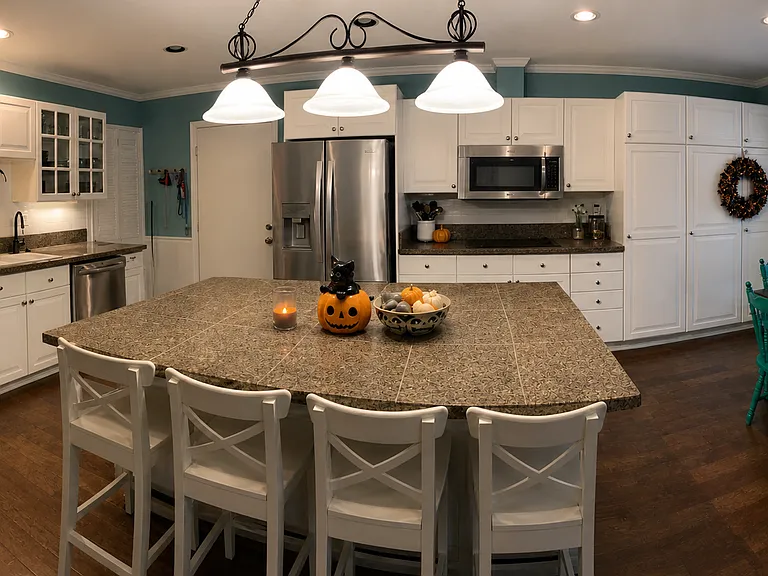 Breakfast nook