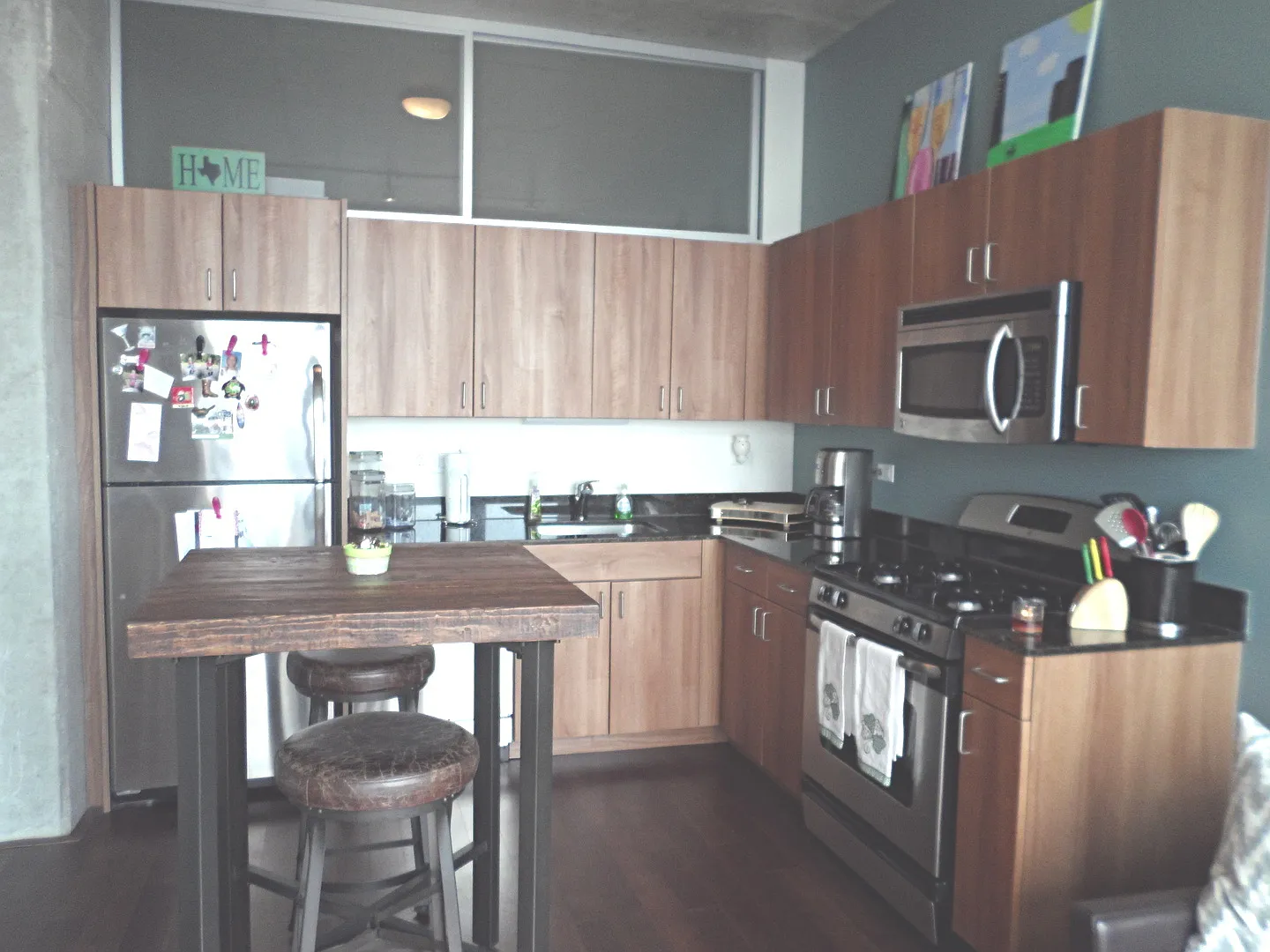 2 bed, 1066 sqft, $2,850 — Photo 2