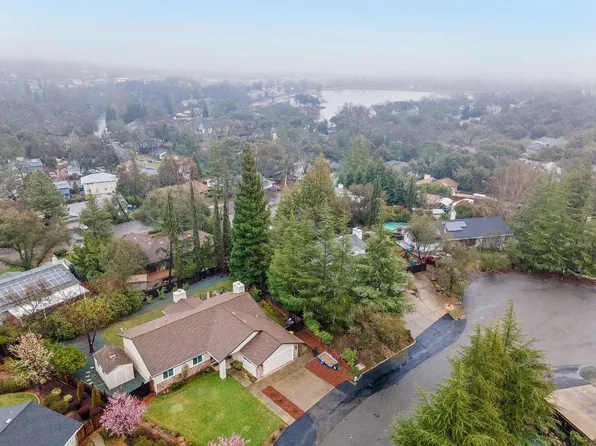 2959 Mount View Ct, Cameron Park, CA 95682