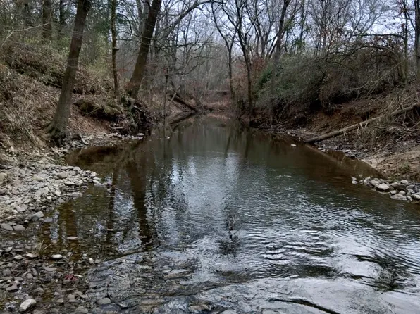 (undisclosed Address), Bluffton, AR 72827