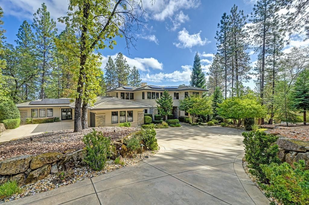 15080 Grand Knoll Drive 2