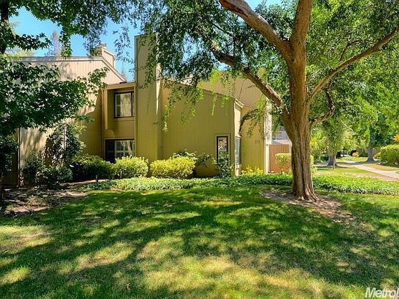 4th image of 2312 American River Dr