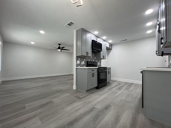 5th image of 657 W Parlier Ave APT 125