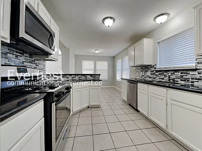 126 Barbetta Ct — Photo 7