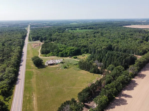 6152 Shady Dr, Plover, WI 54467