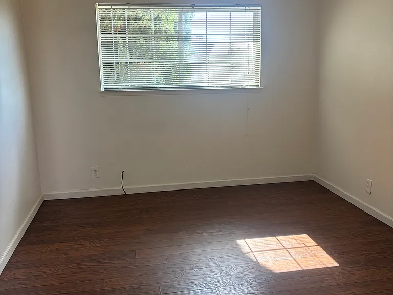 2909 El Camino Real #5 — Photo 3
