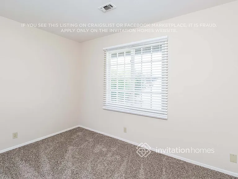 363 Rose Garden Ct — Photo 10
