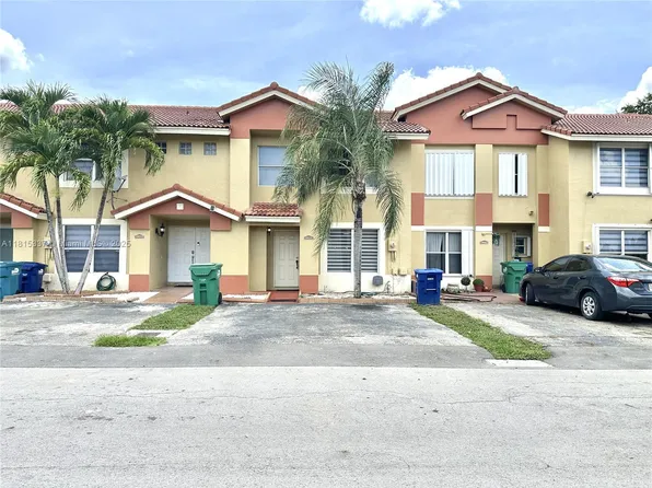 19021 NW 52nd Ct, Miami Gardens, FL 33055