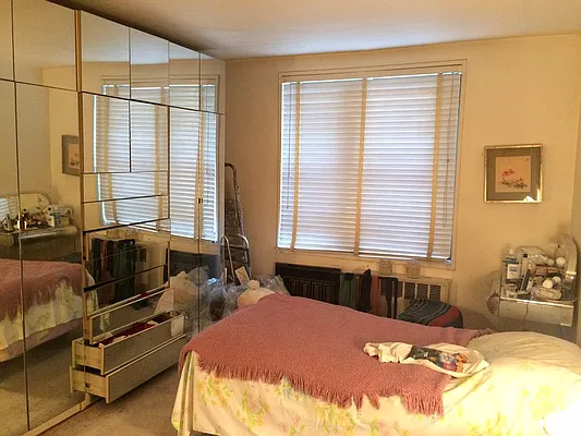 Sold by Sun Pop International | media 8