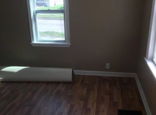 5803 N 27th St, Omaha, NE 68111