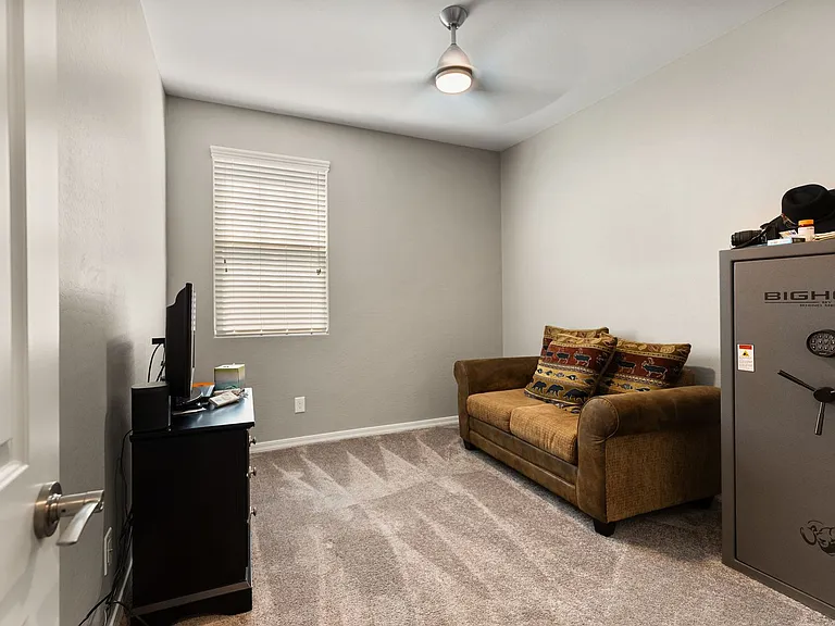 3859 E Welton Ln — Photo 25