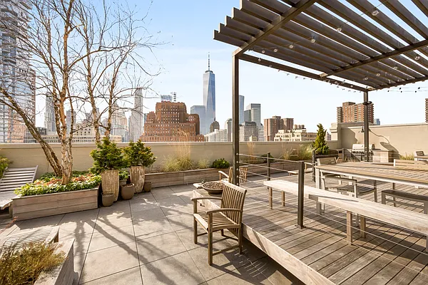 Rented by Compass | media 20