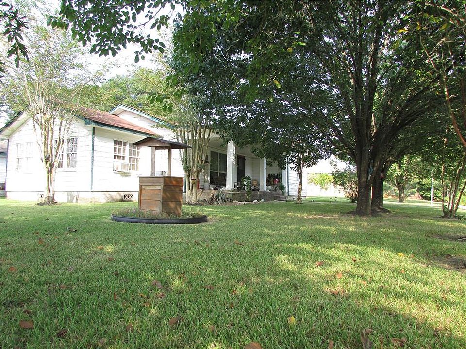 1st image of 103 East Ave