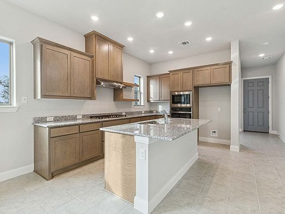 The Flintwood - Kitchen