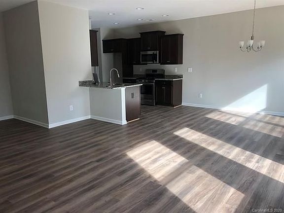 4th image of 5072 Abbington Way