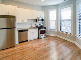 352 W Dickens Ave #2103-4, Chicago, IL 60614