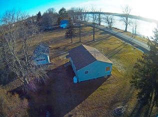 516 Bridge Rd, North Hero, VT 05474