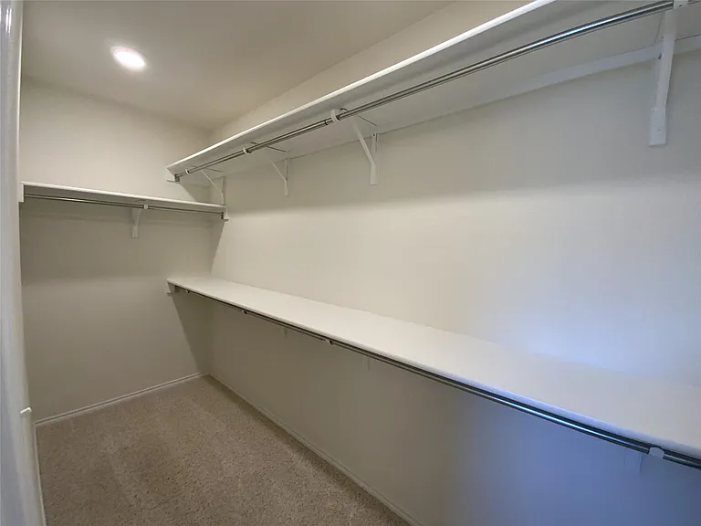908 Solitude Dr — Photo 24