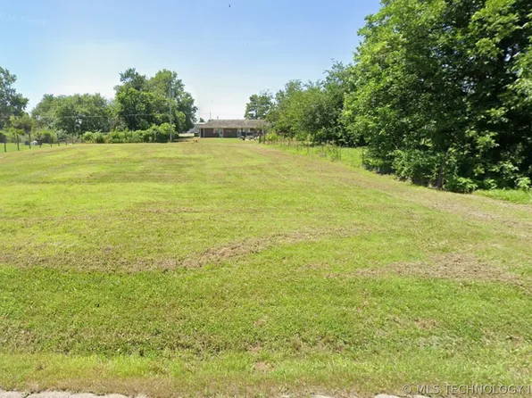 1133 E Pecan St, Cushing, OK 74023