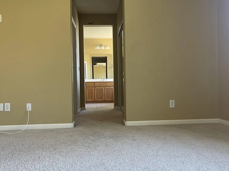 2683 Presidio Dr — Photo 9