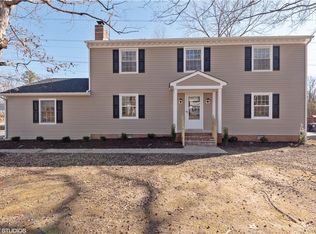 1907 Forestdale Dr, North Chesterfield, VA 23235