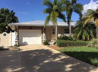 115 NW Madison Cir N, Saint Petersburg, FL 33702