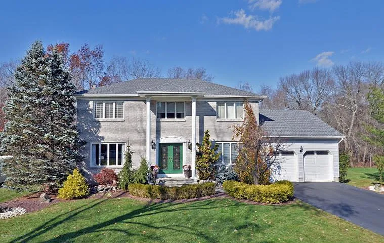 35 Saupe Dr photo 1