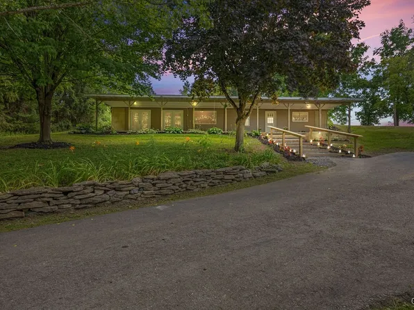 3203 Simmons Rd, Vernon Center, NY 13425