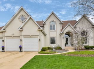 935 Burnham Ct, Aurora, IL 60502