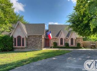 1881 Brockton Dr, New Braunfels, TX 78130
