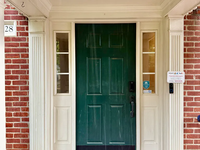 4028 Heatherstone Ct — Photo 38
