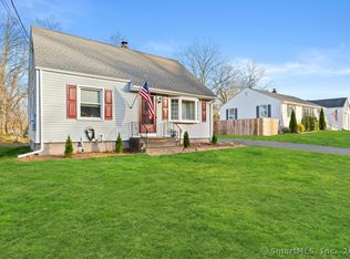 13 Elmwood Rd, Wallingford, CT 06492