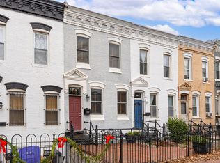 212 F St NE, Washington, DC 20002