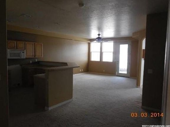 3rd image of 6823 S Garonne Ct