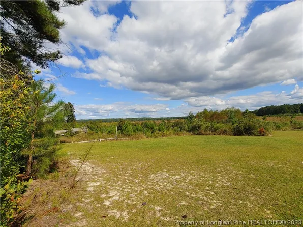 895 Seagull Dr, Vass, NC 28394