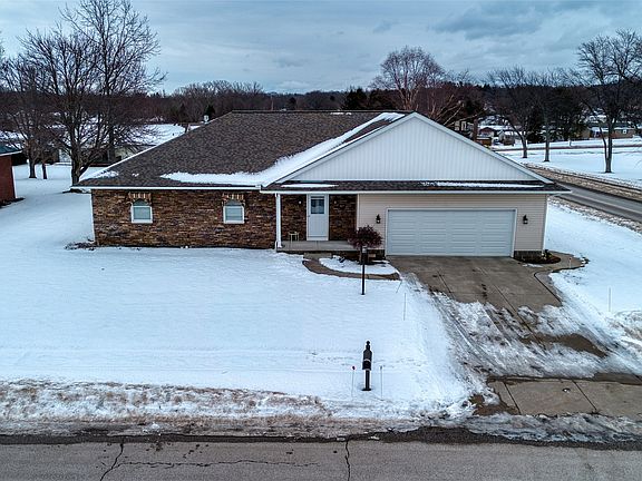 3rd image of 5317 Woodbridge Ct
