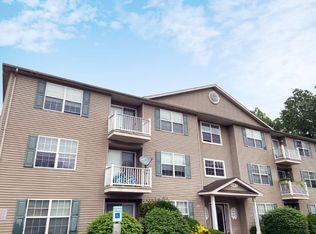 938 Pine Valley Ct, Tuckerton, NJ 08087
