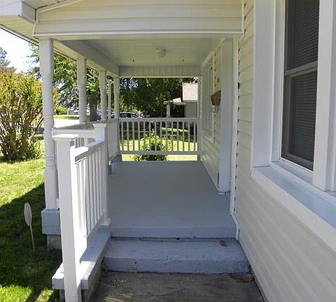 4th image of 120 Poplar St