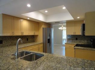 3152 Hayes St, Hollywood, FL 33021