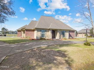 1736 Denais Rd, Duson, LA 70529