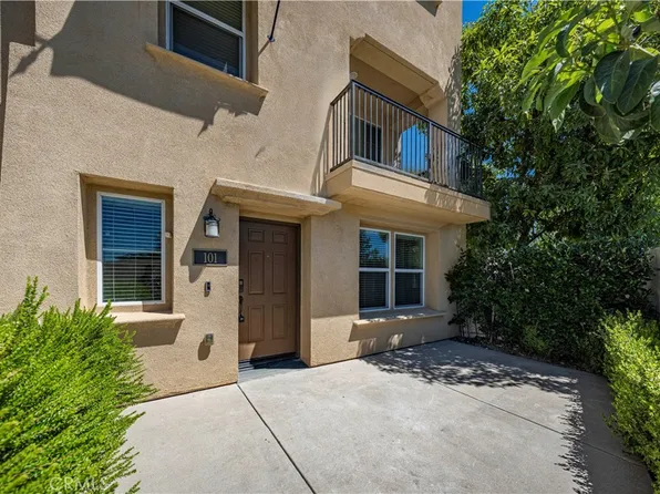 803 N Dalton Ave Unit 101, Azusa, CA 91702