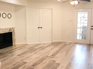 2425 Holly Hall St #B2, Houston, TX 77054