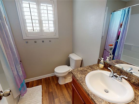 5th image of 2200 NE Juanita Place Cpe