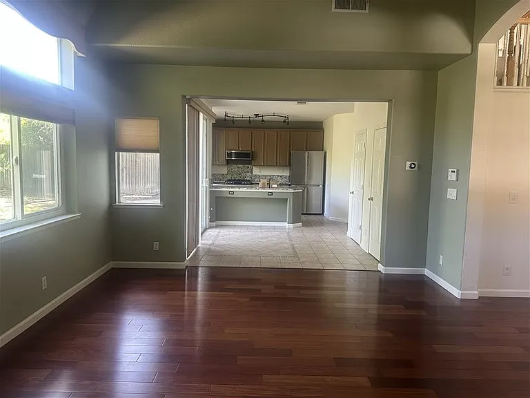 4013 Vistosa St — Photo 5