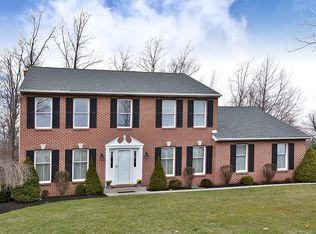 1711 Lynrose Cir, Hatfield, PA 19440
