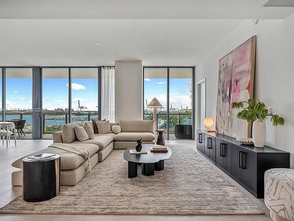 2nd image of 500 Alton Rd Unit 903