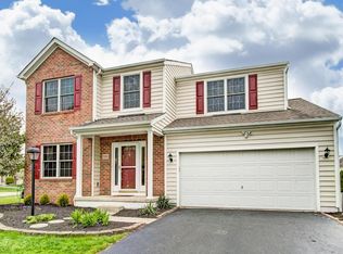 7231 Blue Holly Dr, Lewis Center, OH 43035